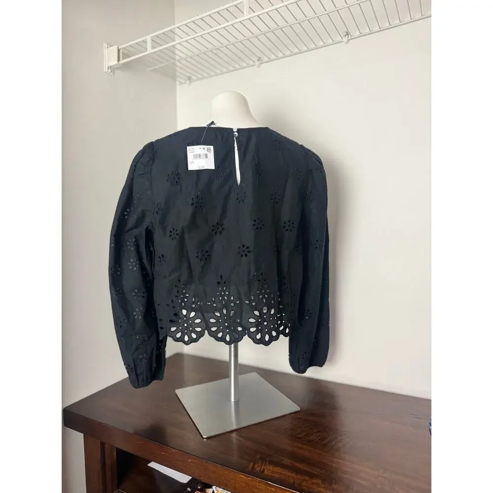 American Eagle Black Long Sleeve High Neck Crop with Floral Pattern Cutouts - Picture 6 of 6